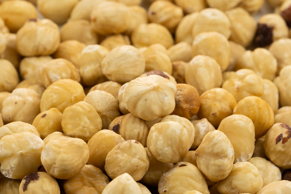 Orzechy laskowe prażone blanszowane 500g