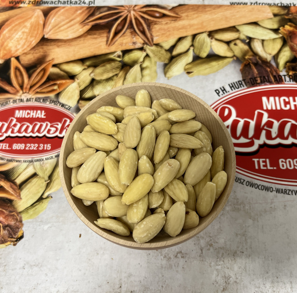Migdały blanszowane, bez skórki 1 kg